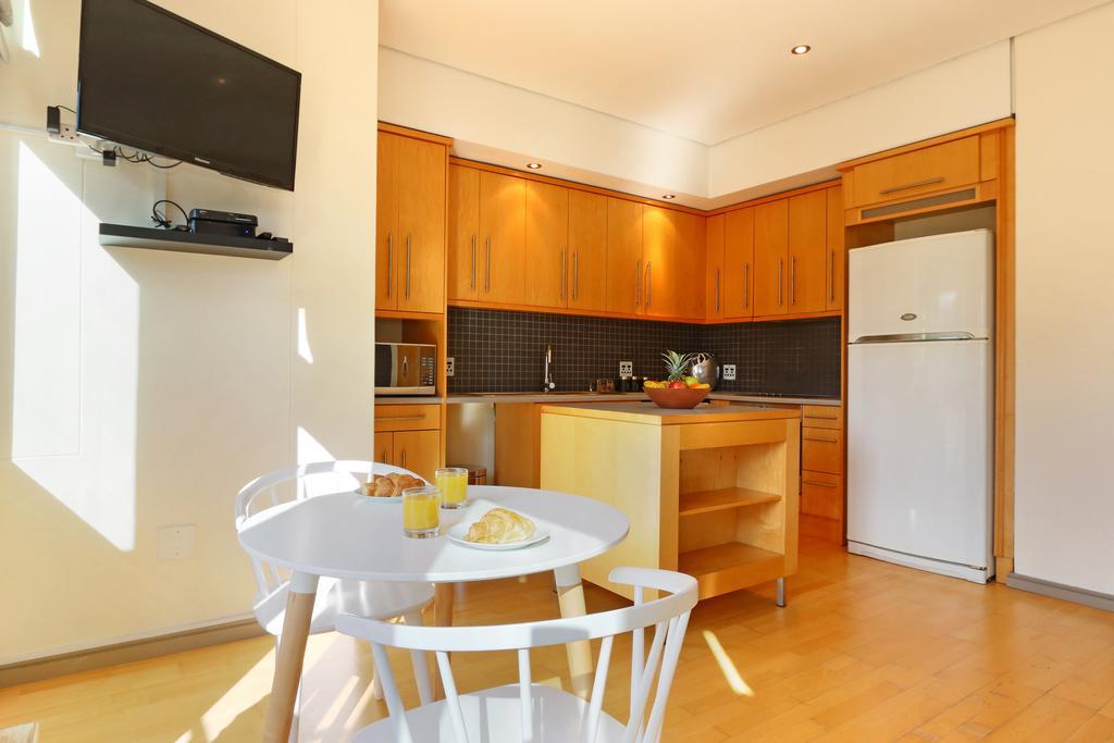 808 Cartwrights Corner Apartment Cape Town Bagian luar foto